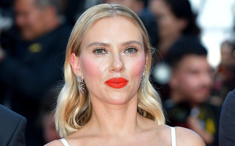 You are currently viewing OpenAI Halts Scarlett Johansson-Like Voice After Complaint