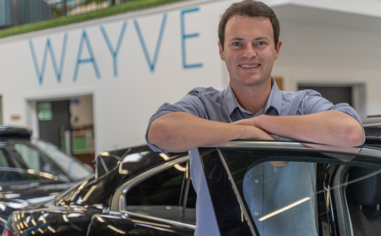 You are currently viewing British AI Startup Raises $1B for Self-Driving Tech