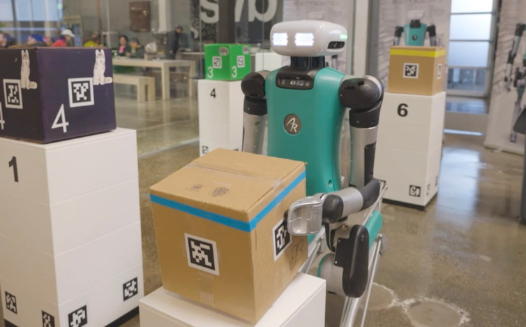 You are currently viewing AI Humanoid Robots: Addressing Global Labor Shortages