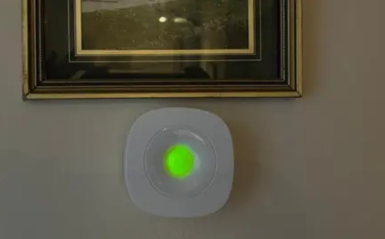 You are currently viewing AI Sensors Help Keep Elderly Safe at Home