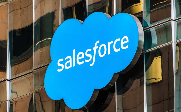 You are currently viewing Salesforce Introduces Ready-Made AI Tools for Healthcare