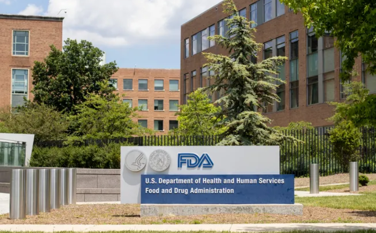 You are currently viewing FDA Names First AI Chief to Help Modernize Medical Reviews